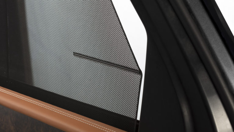 Side-Window-Sunshade-1200-5