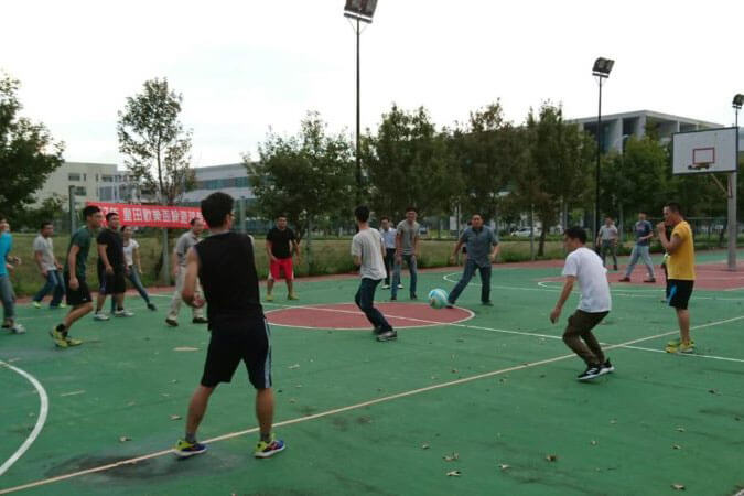 躲避球2-e1543891585793